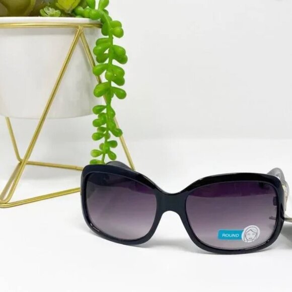 Foster Grant Accessories - Foster Grant Sunglasses Black Frame NEW